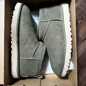 Ugg Ultra Mini Burnt Olive